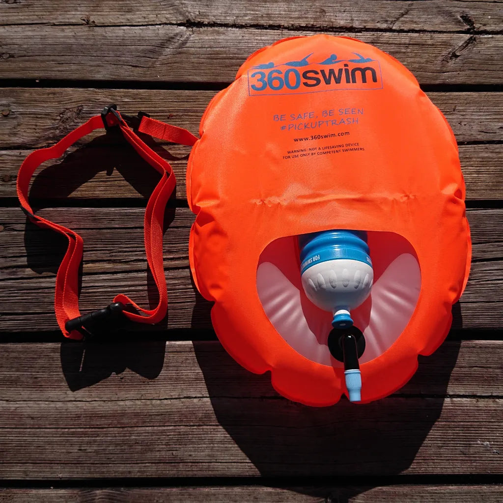 H2O 360SWIM™ BUOY - Holds a water bottle.